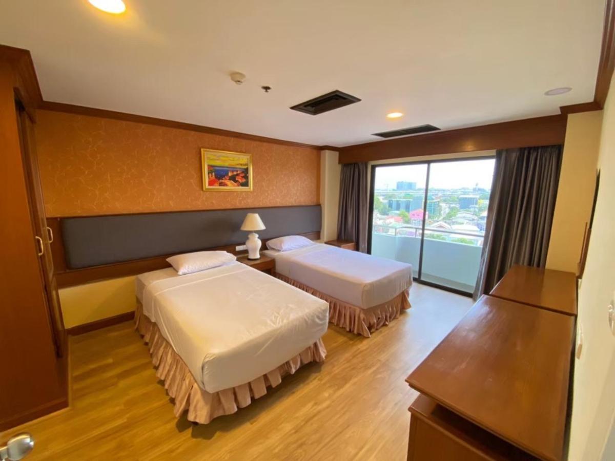 Ebina House - Sha Extra Plus Банкок Екстериор снимка